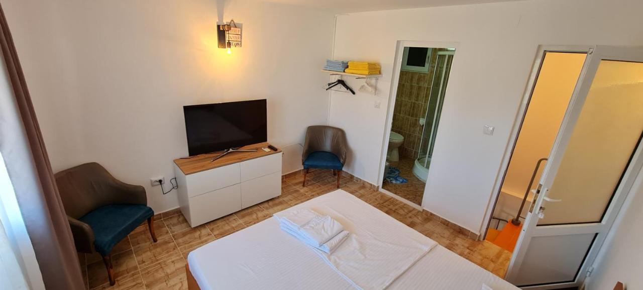 Lanoi Lavoi Villa Mangalia Ngoại thất bức ảnh